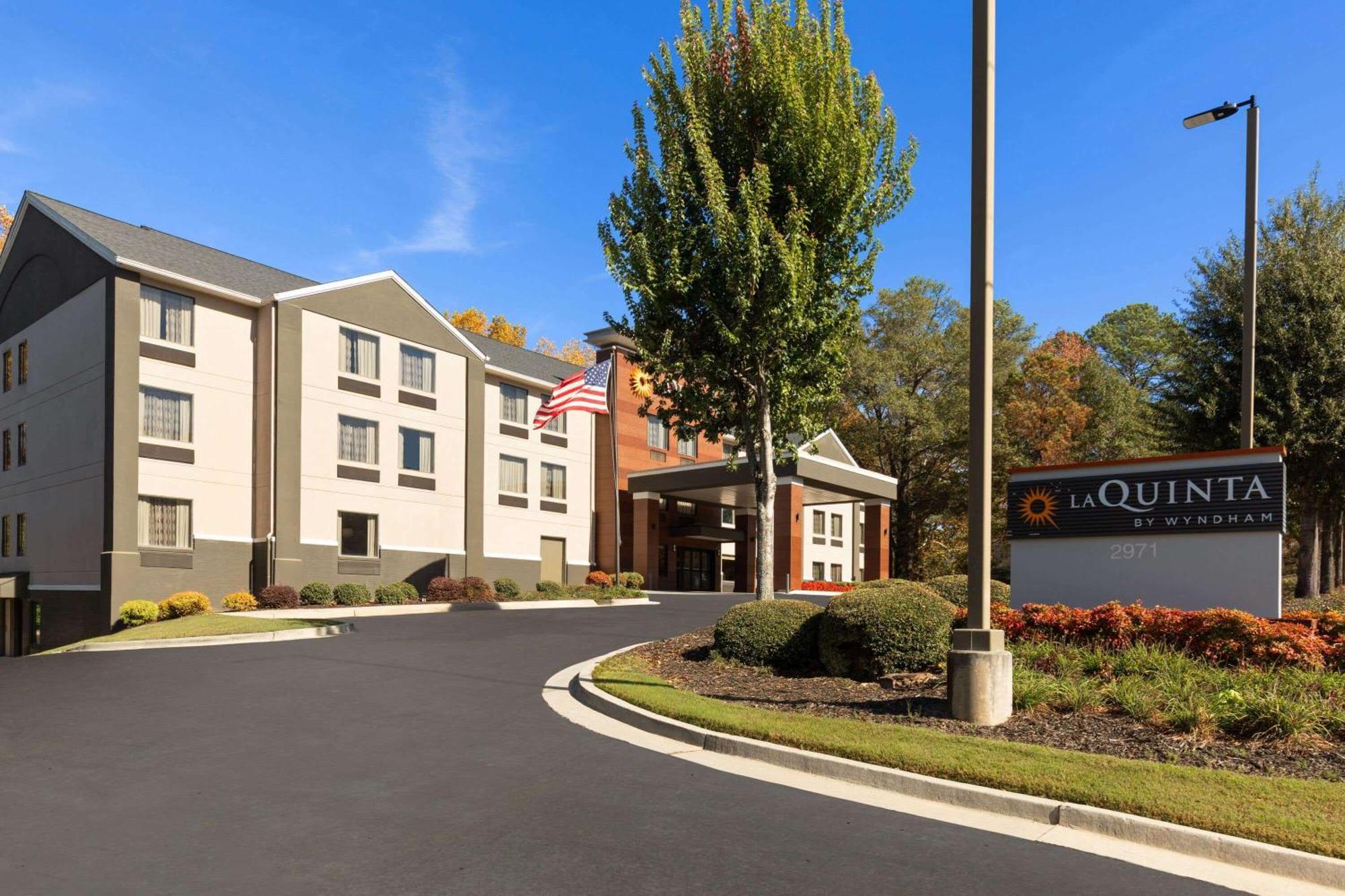 La Quinta By Wyndham Snellville - Stone Mountain Bagian luar foto